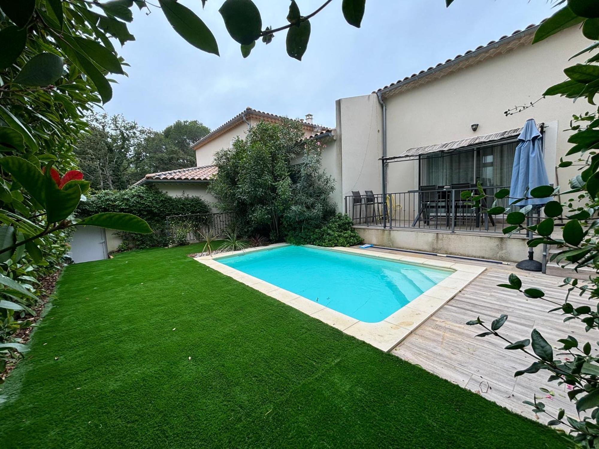 Les Jardins Du Castelas - Piscines, Jardins Et Spas Privatifs Uchaux Ngoại thất bức ảnh